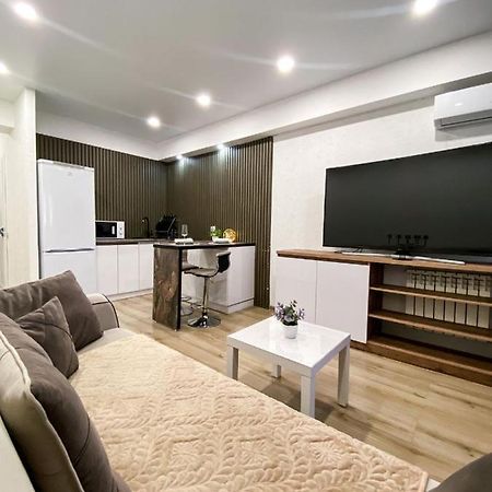 Central City Apartments Ustʼ-Kamenogorsk Εξωτερικό φωτογραφία