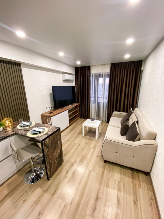 Central City Apartments Ustʼ-Kamenogorsk Εξωτερικό φωτογραφία